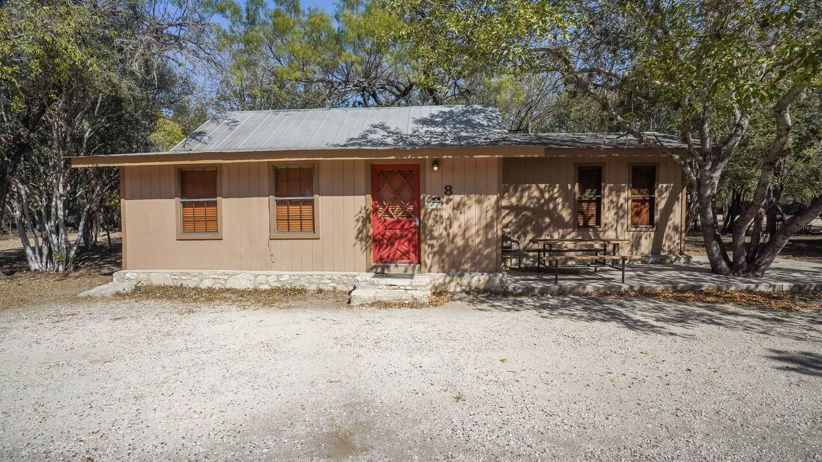 Sabinal Cabin | Frio Country Resort - Within walking distance to the Frio River!