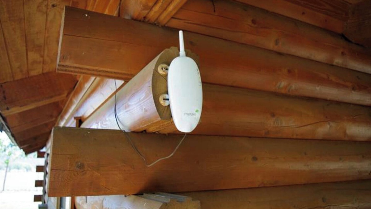 Leakey Cabin | Frio Pecan Farm Log Cabins 1-17
