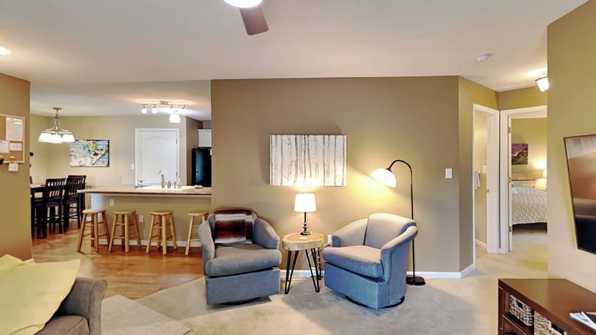Frisco Condo | Frisco "Heart of Summit County" paradise w/amenities, views, & a cherry too!