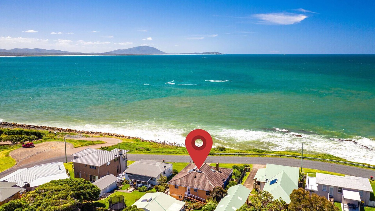 Crowdy Head House | Frolic, Panoramic Coastal Vacation