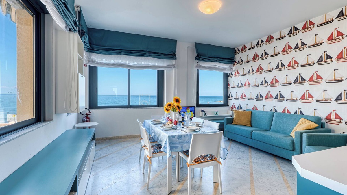 Laigueglia Apartment | Front Beach Magic Sea - 20m From The Sea, Laigueglia, Italy