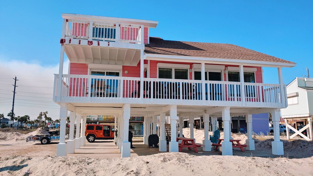 Galveston House | Front Row Beach Home, Your Piece of Paradise