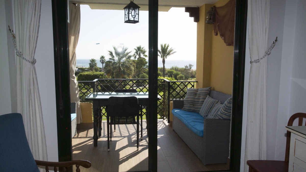 Atlanterra Apartment | FRONTAL IN 1ST LINE BEACH 128m²