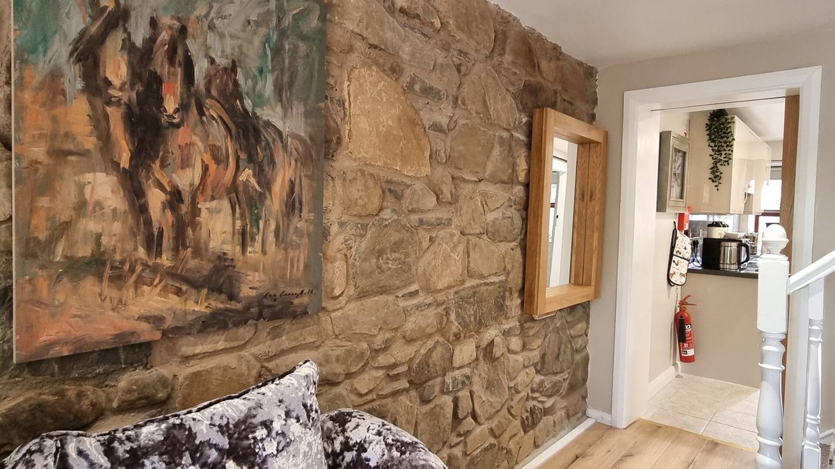 Loughinisland Cottage | Frontview Cottage - Sleeps 6