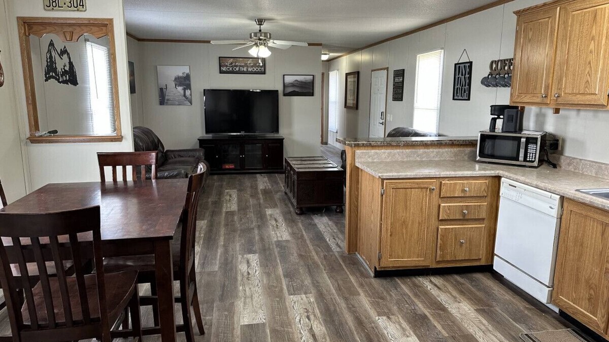 Annapolis Cabin | FS Rental #1 - 5mins to Black River