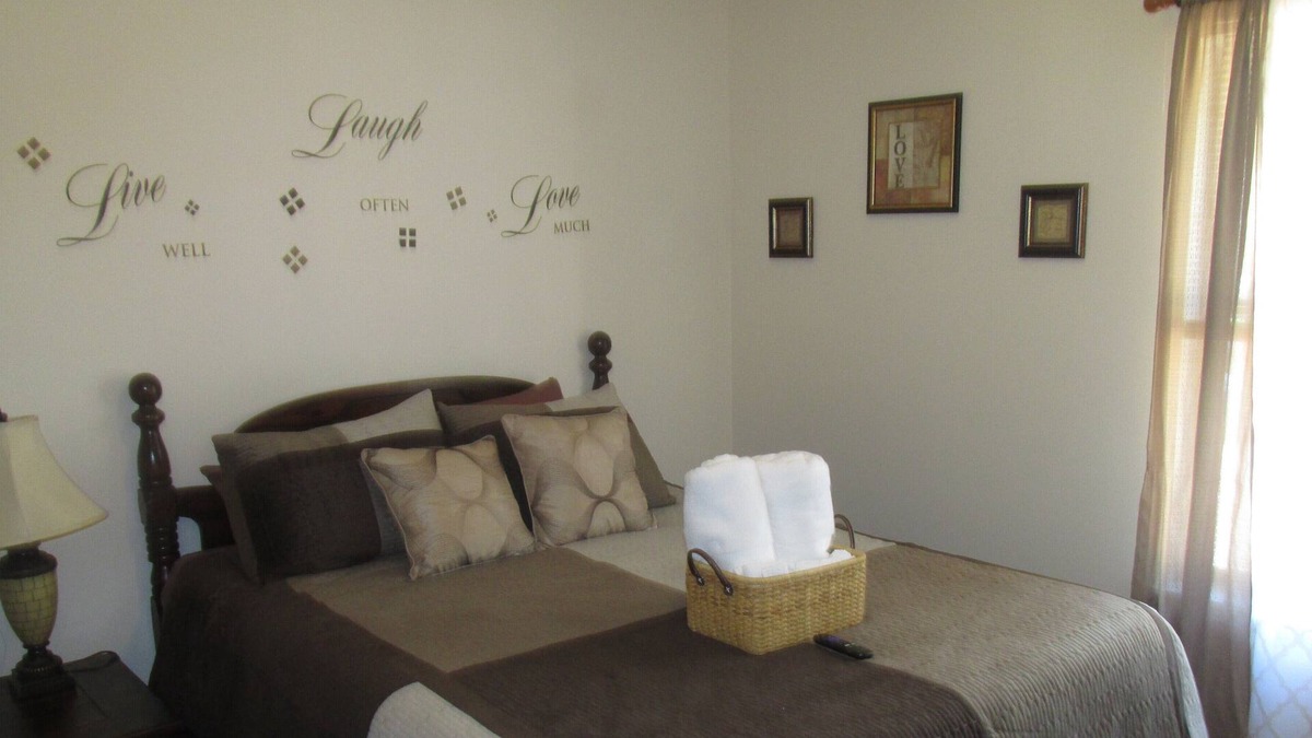 Daleville Apartment | Ft. Rucker living 2 the perfect place to visit come and enjoy family and friend