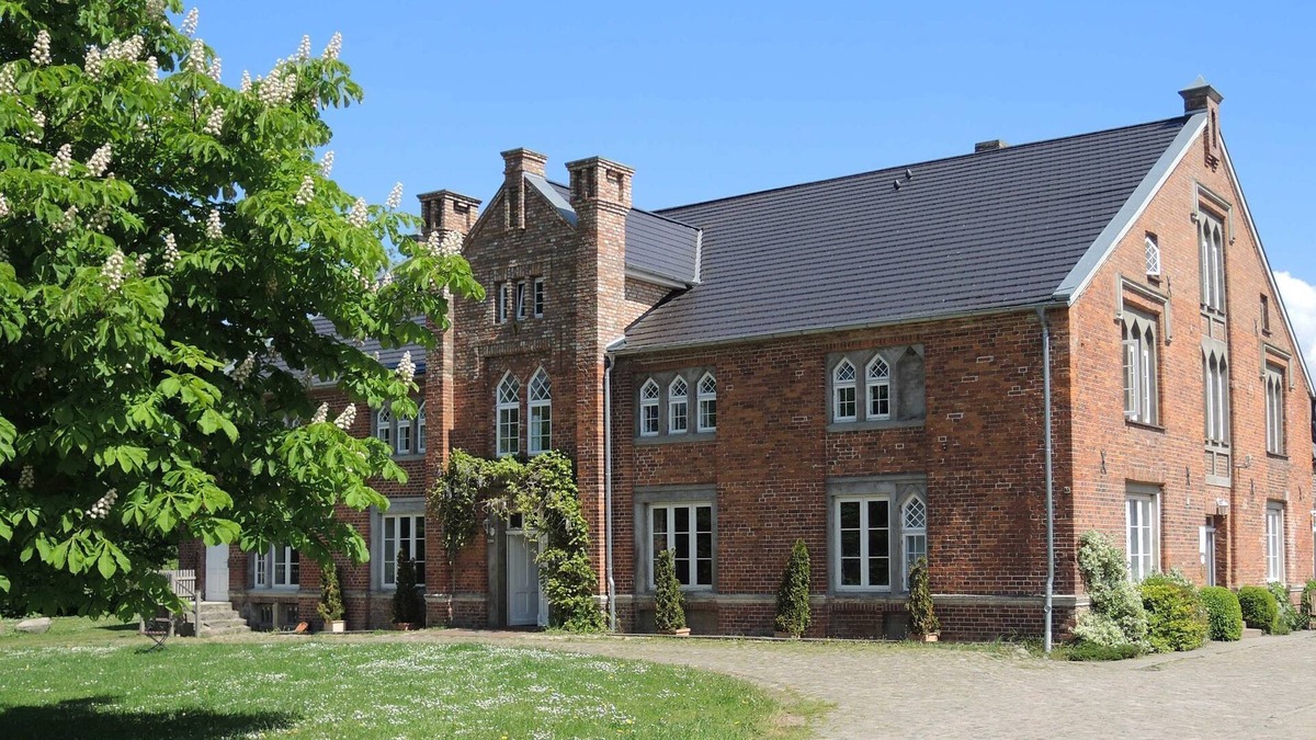 Dalwitz Apartment | Fuchsbau apartment rental (6 pers.) - FerienGut Dalwitz Verwalterhaus