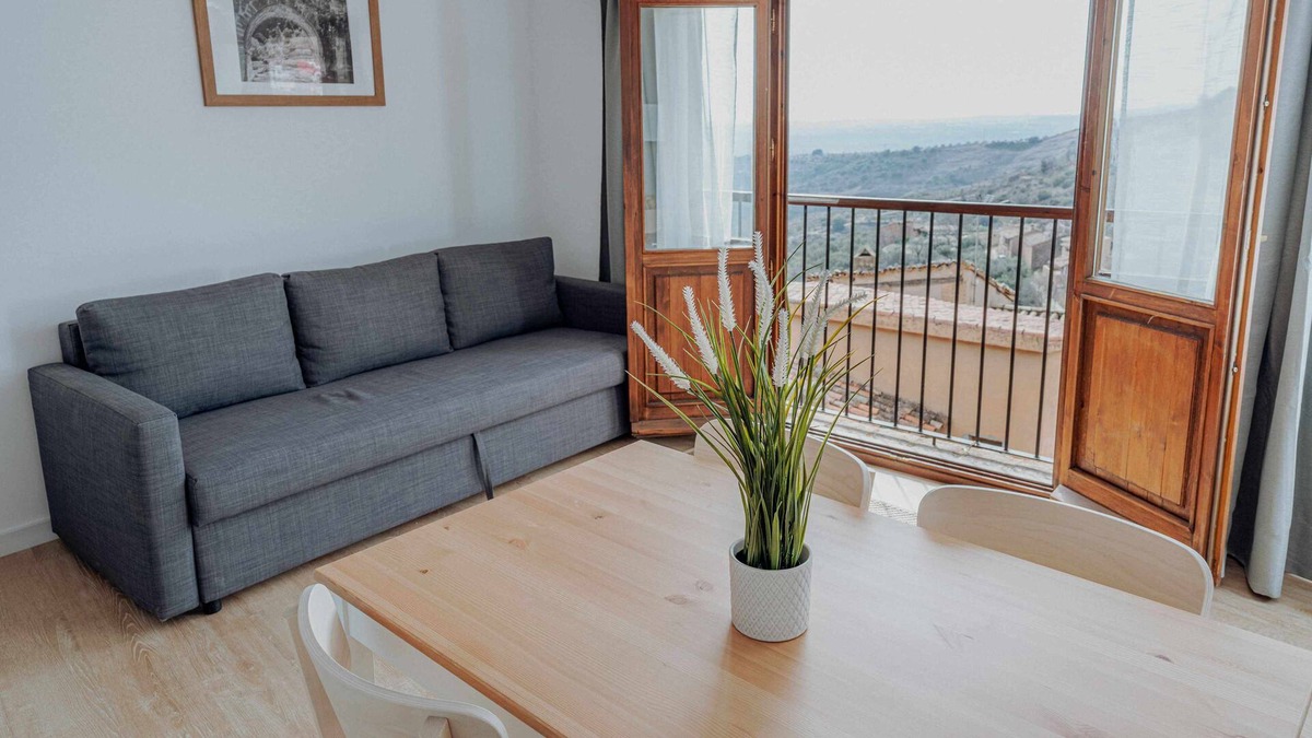 Alquezar Apartment | Fuendebaños Apartments