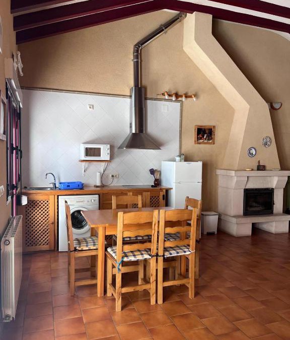 Munoveros Apartment | FUENTE GRANDE I
