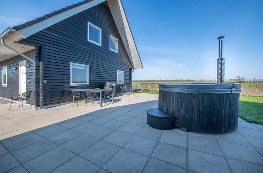 Rodekro House | Fuglhus - hyggelig ferie på landet