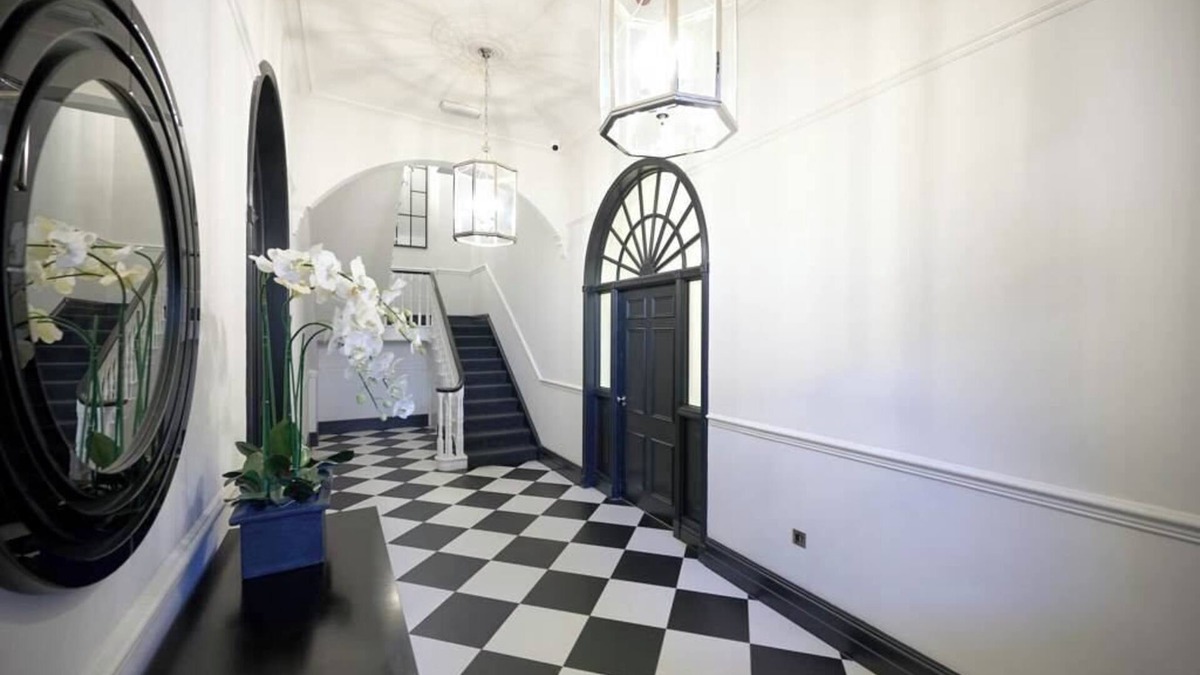 Preston Apartment | Full Apartment with secure parking great views