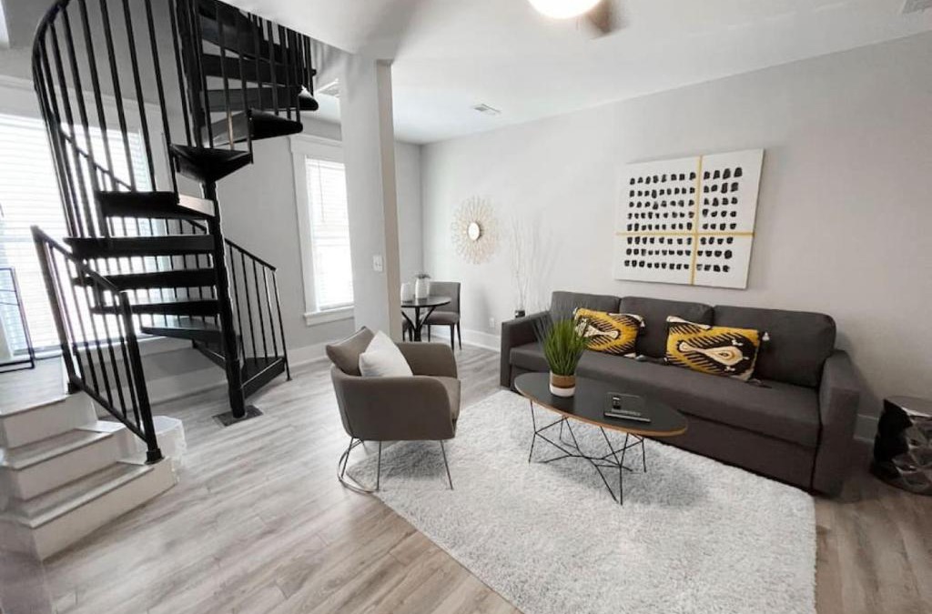 Over-the-Rhine House | Full Building Huge Downtown Retreat Walkable to Everything