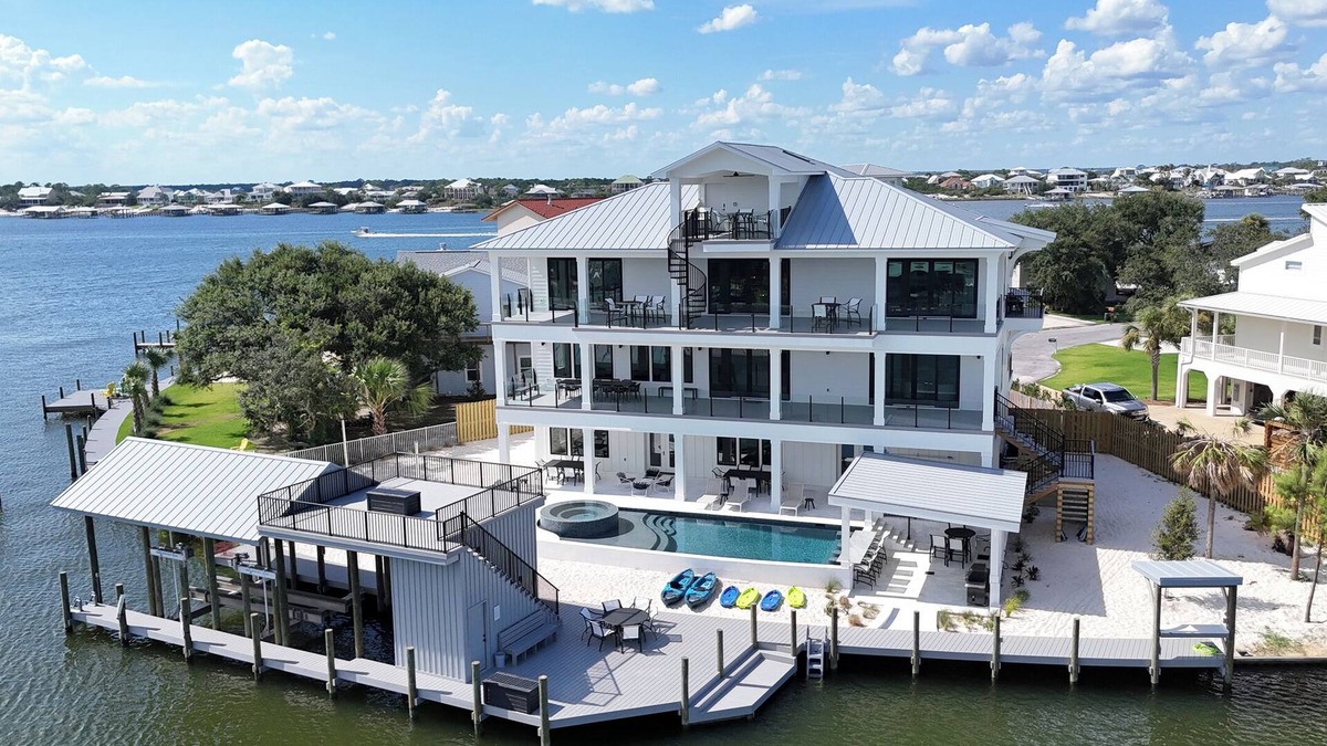 Perdido Key Coves One House | Full Circle - LuxuryBeach Oasis - Heated Pool, Hot Tub, Dock and Game room!