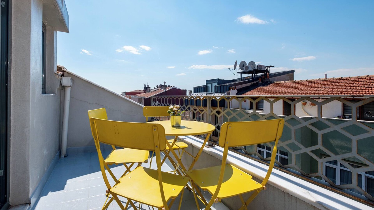 Taksim Apartment | Full House with 5 Bathrooms, Elevator and Central Location