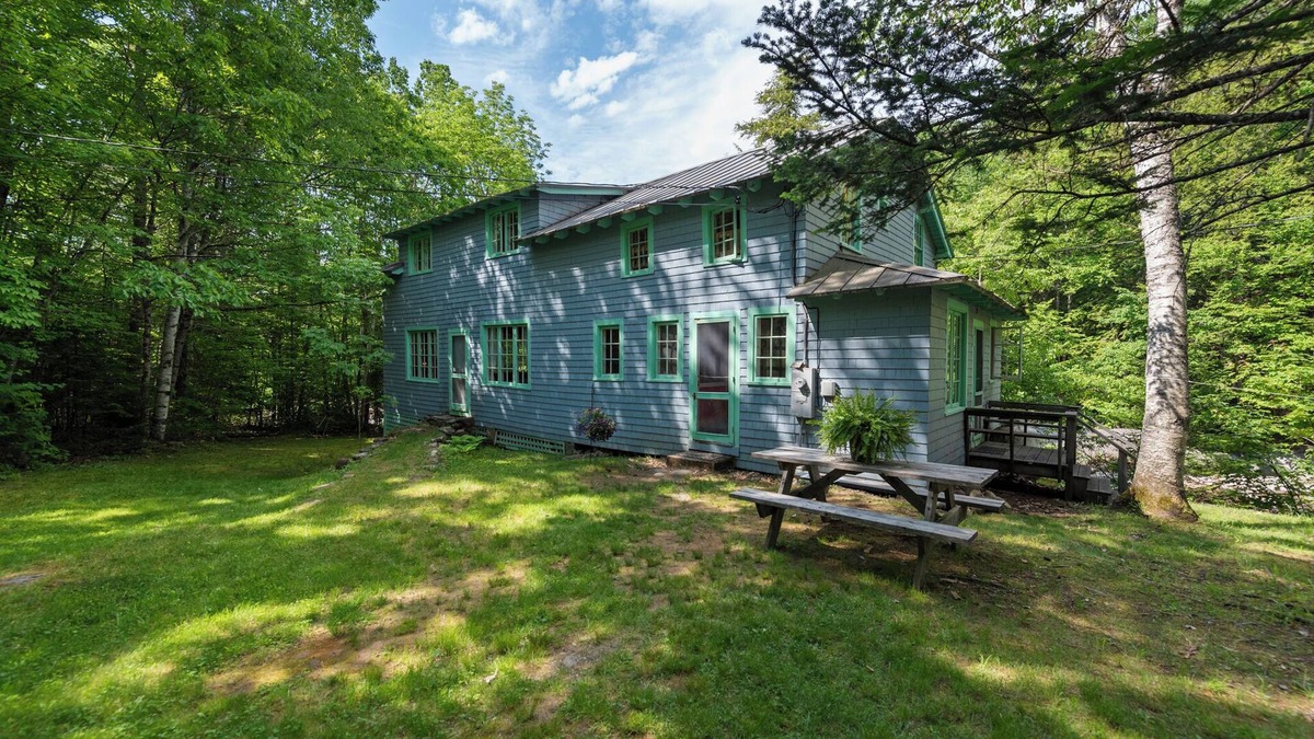 Warren Cabin | FULLER CAMP + Riverside + Swimming Hole - Surrounded by Private Property
