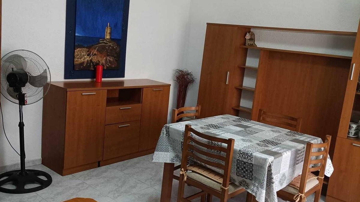 San Juan de Alicante Apartment | Fully-equipped family apartment 3km from the sea