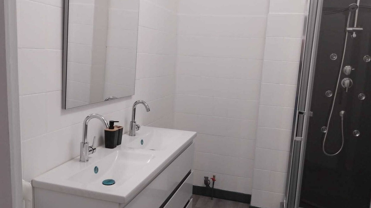 Le Soleil Apartment | Fully equipped 80m2 apartment Châteaucreux/Zénith/Stade