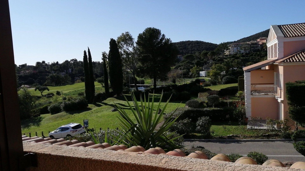 Agay Apartment | FULLY EQUIPPED AIR-CONDITIONED APARTMENT FREE PARKING