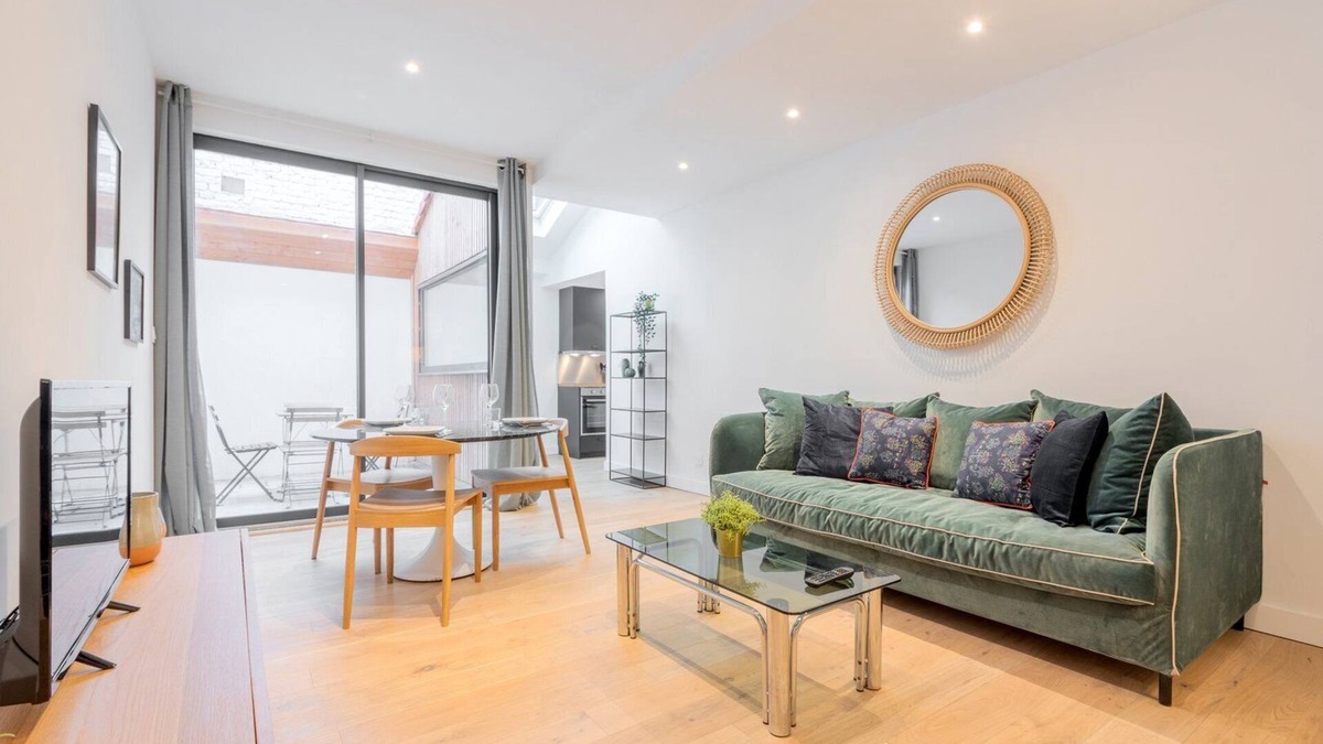 Wazemmes Apartment | Fully equipped duplex with exterior and parking !