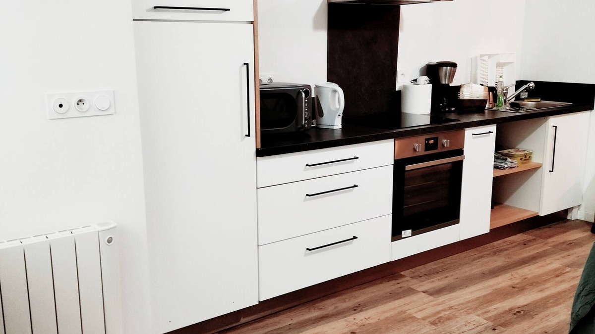 Callac Apartment | Fully-equipped PMR apartment
