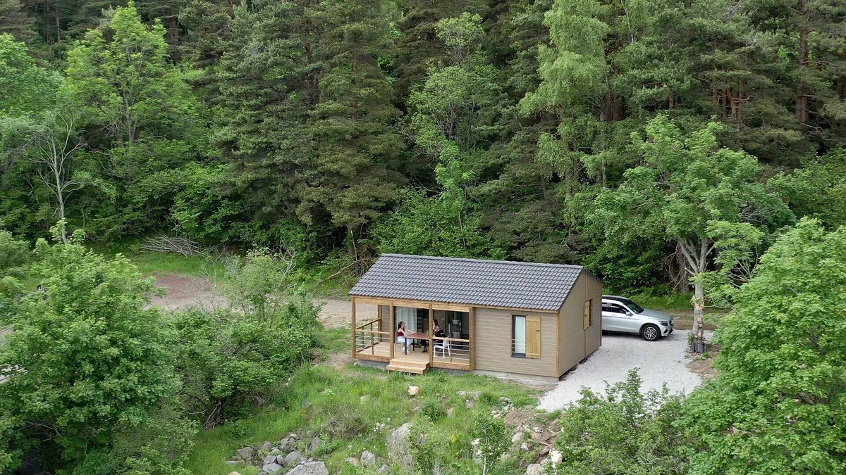 Montusclat Ski Chalet | Fully equipped premium family chalet