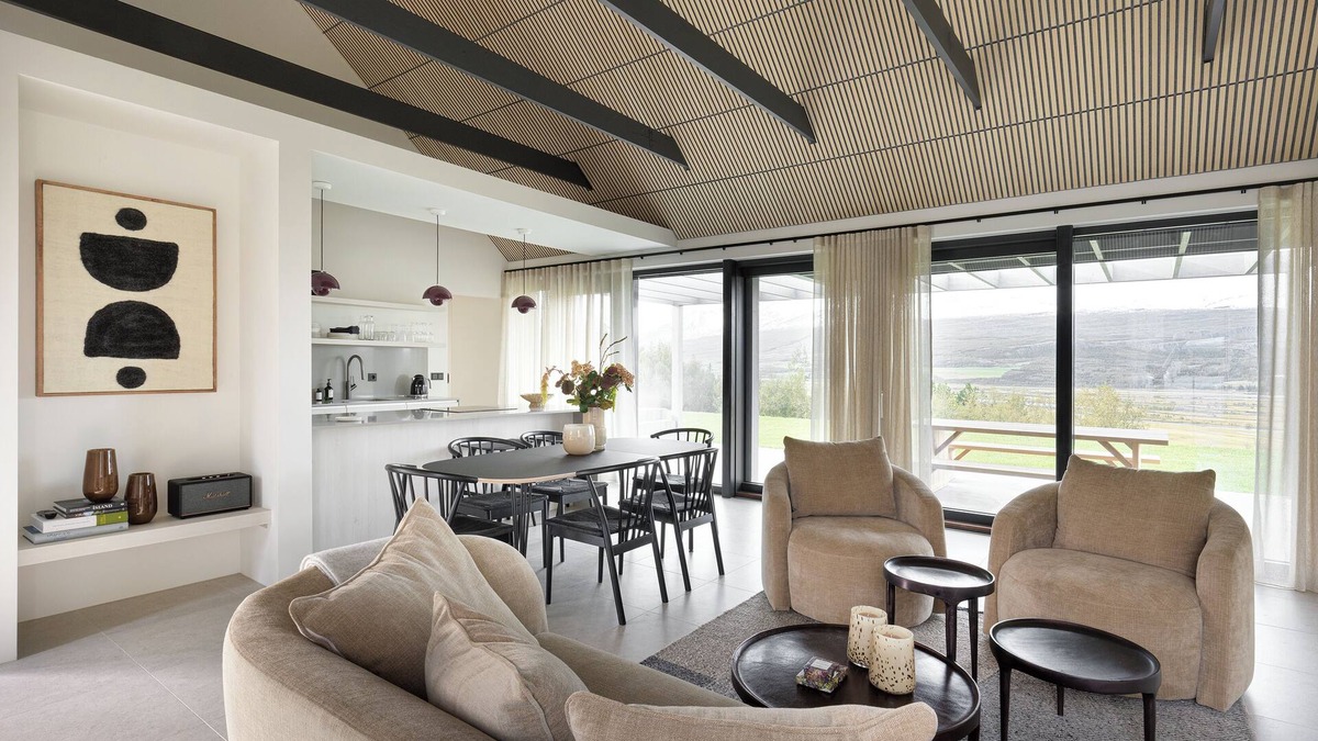 Akureyri Villa | Fully Equipped Villa Near Akureyri With Hot Tub