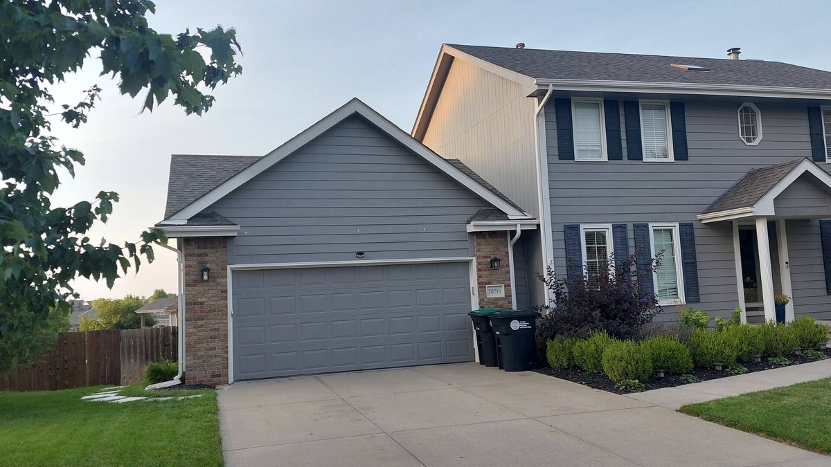 Elkhorn House | Fully Fenced Walkout Basement, Private Entrance.