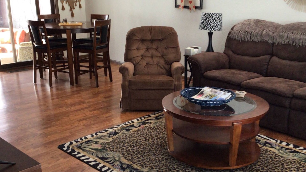 Clear Lake House | Fully furnished 3 bedroom ranch style home with large screened in porch w/garage