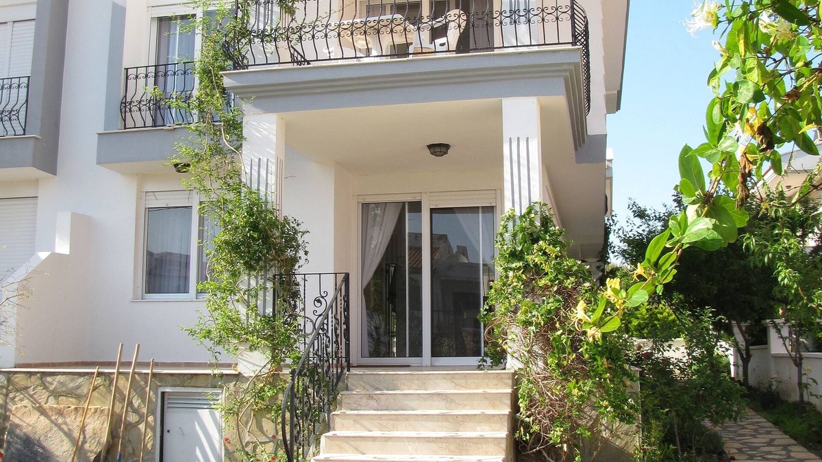 Cesme Villa | Fully Furnished and Equipped Villa Located in Charming Fishing Village