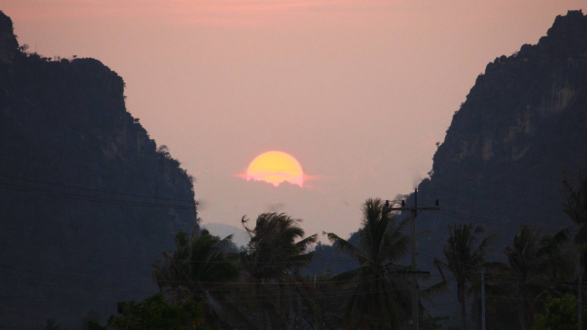 Cha-am Villa | Fully private pool villa 5 minutes to beach and all amenities