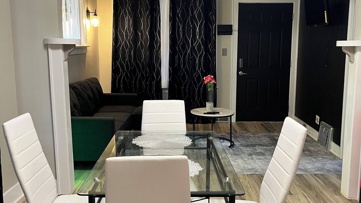Bay City House | Fully Renovated 2-Bedroom Home with Expansive Backyard