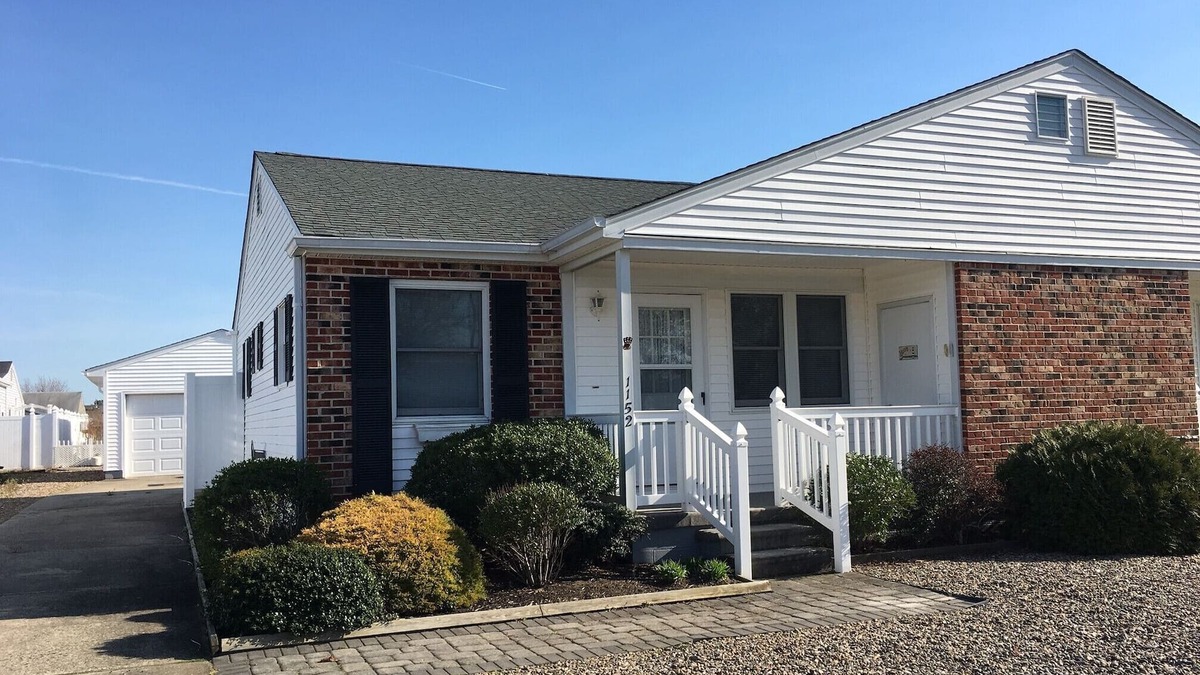 Village Green House | Fully Renovated 3 BR Available For 2025!