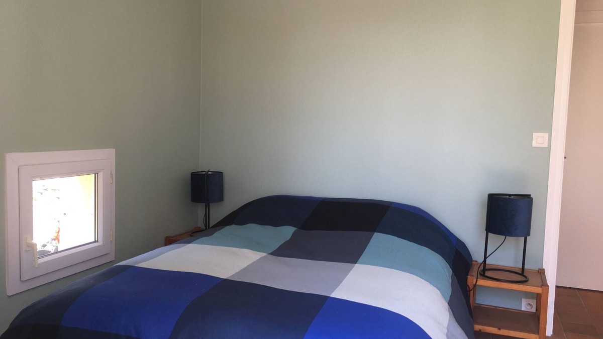 Penvins House | Fully renovated house 540 metres from the beach