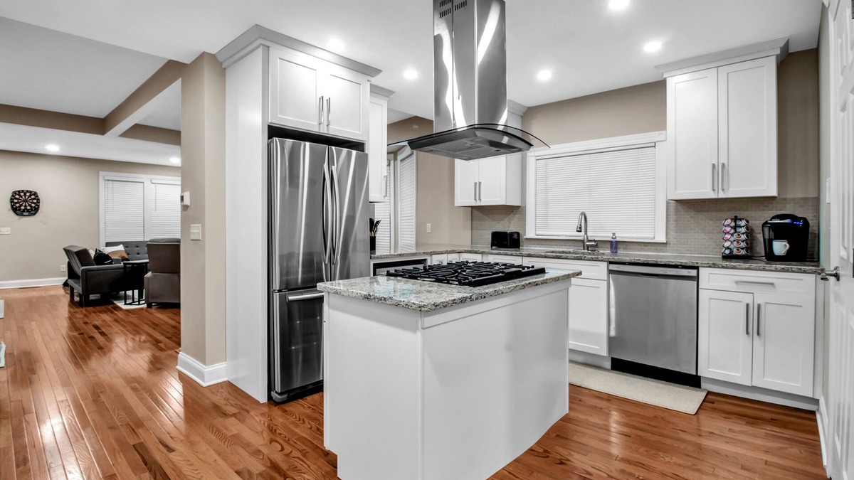 Front Park House | Fully renovated house in a highly walkable neighborhood; close to all!