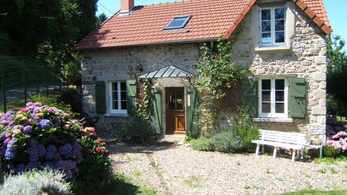 Arfeuilles House | fully renovated traditional farm house - Arfeuilles - Montagne - Auvergne