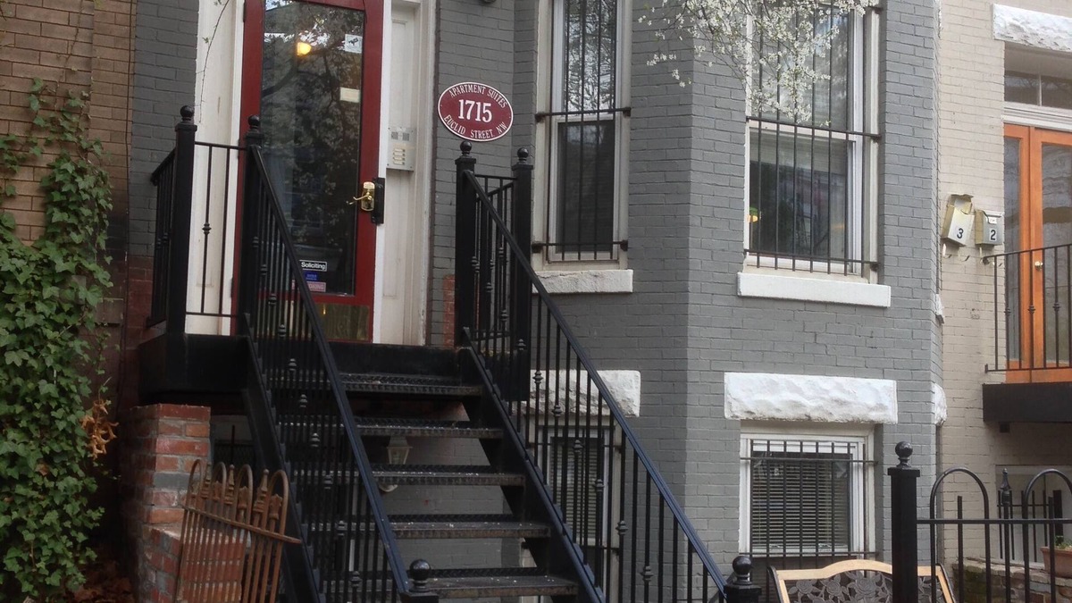 Lanier Heights Apartment | Fully Stocked 1 Bedroom Centrally Located in Adams Morgan Near Great Restaurants