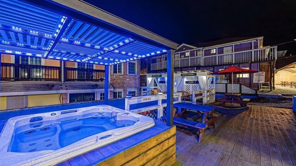Jeongseon House | Fun and Happy pension