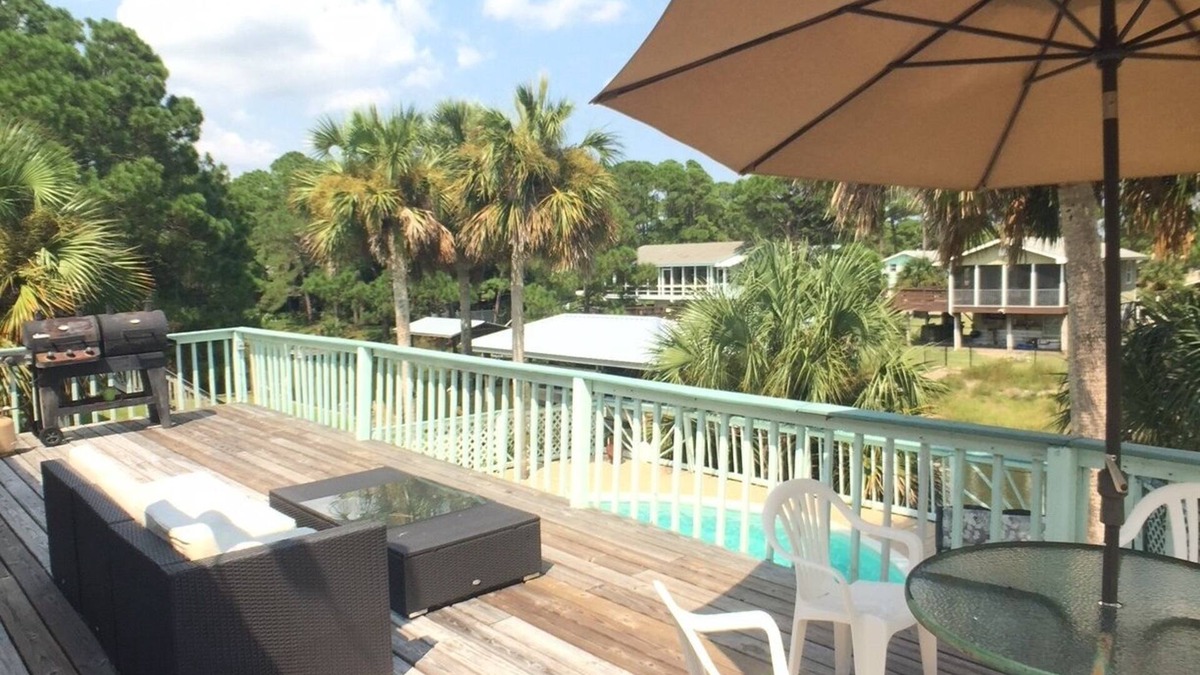 Alligator Point House | Fun Beach House with Pool