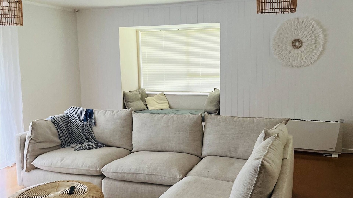Whangamata House | Fun for the family - 5 min walk from the beach!