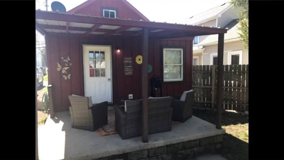 Norwalk House | Fun getaway house with arcade. Cedar Point/Kalahari/Sports Force Park/Summit Rac