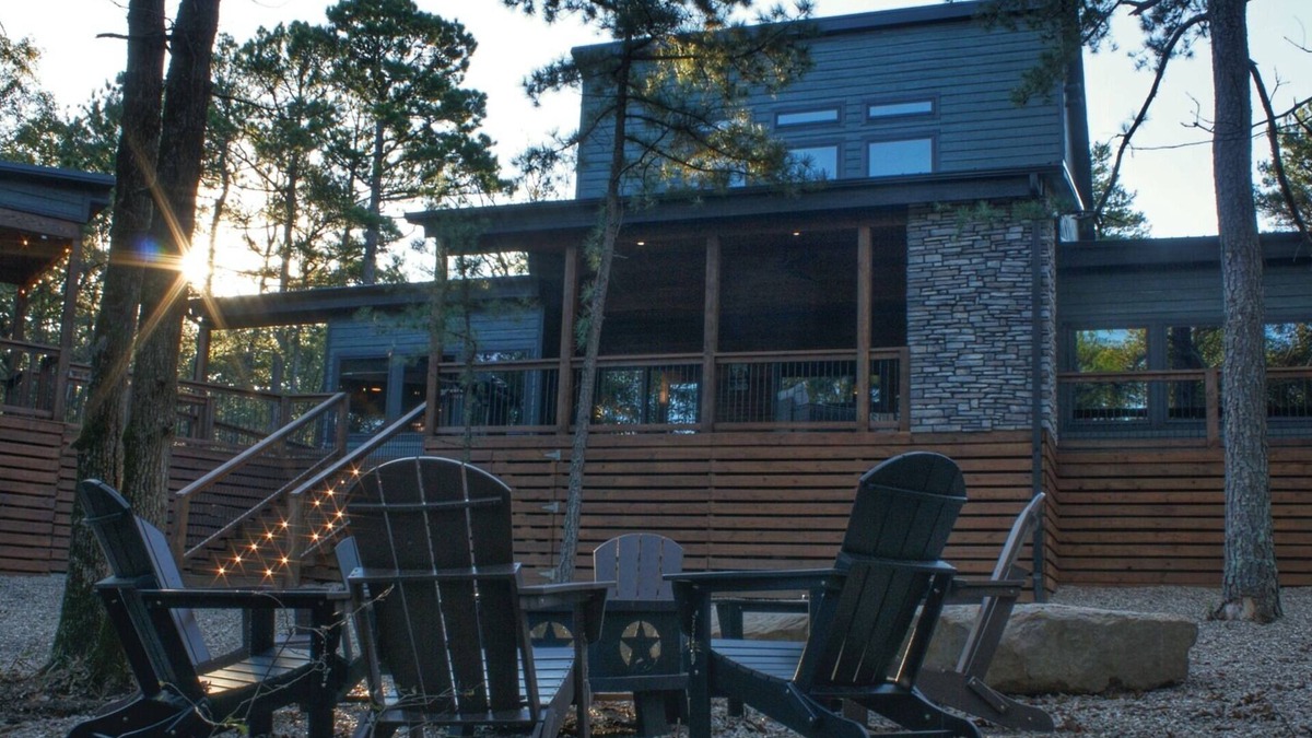 Wilburton Cabin | Fun group? Fun Cabin near Robbers Cave State Park! Sleeps 14!