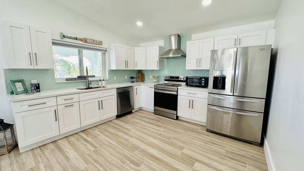 Twin Lakes House | Fun In The Sun At Casanova Key