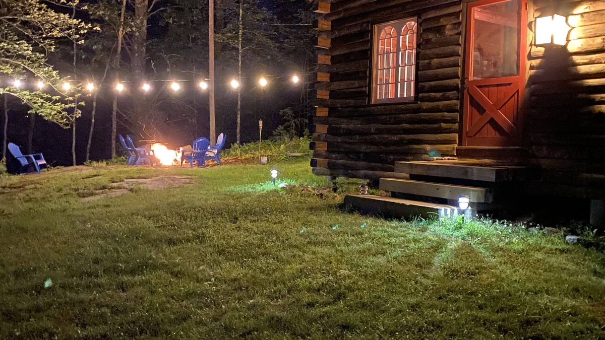 Gilford Cabin | Fun Log Cabin in the Woods