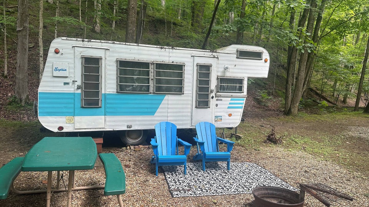 Gnaw Bone House | Fun Vintage Glamper "Sophia" located in Nashville, Indiana