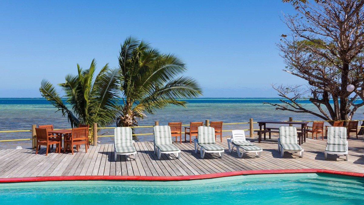 Malolo Island Hostel | Funky Fish Beach & Surf Resort - Hostel