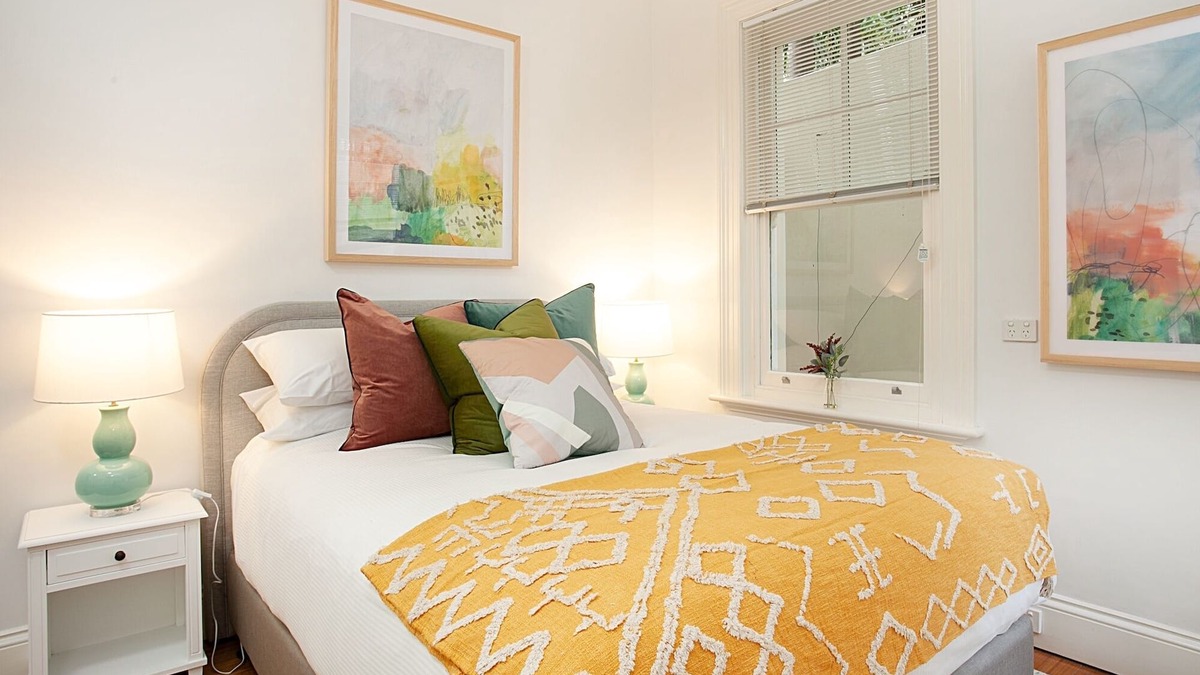 Lewisham Apartment | Funky Inner West Studio with Private Patio