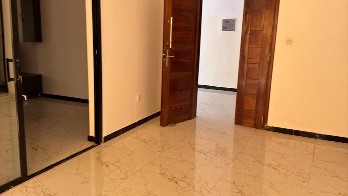 Diass Apartment | FURNISHED 3 ROOM APARTMENT AT THE AIRPORT DIASS AVAILABLE