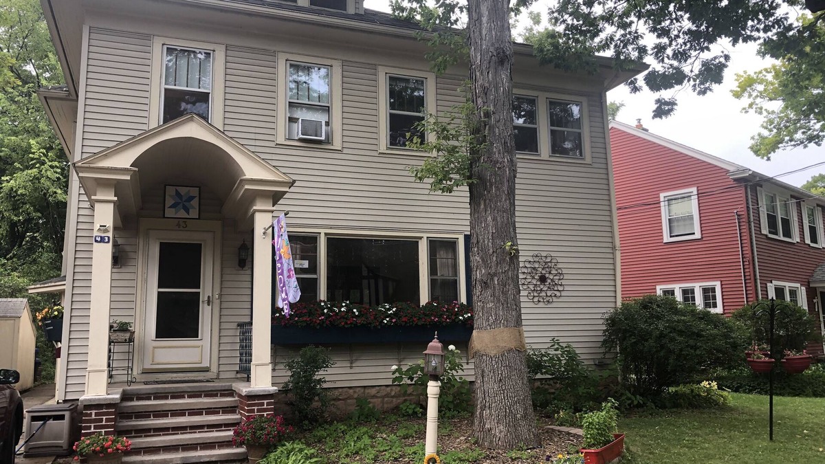 Appleton House | Furnished 5 BR home Appleton WI Avail Jan 11-April 30, 2026: 1800/mo + utilities