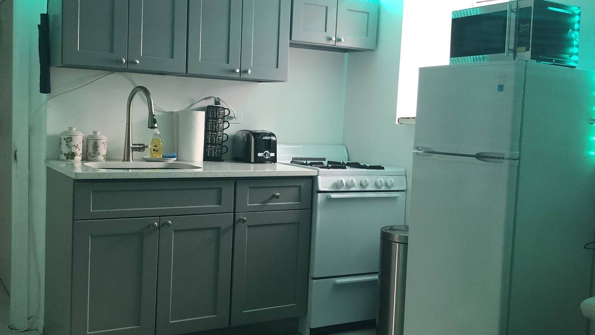 Throgs Neck Apartment | Furnished Apartment in Bronx