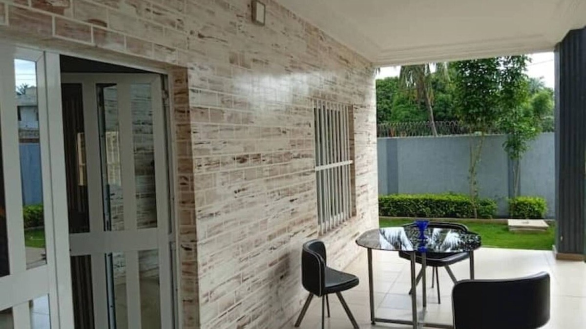 Lome House | Furnished apartment with garden Baguida
